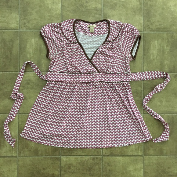 Very Unique Pink/White Cone patterned Top Size 1X - Picture 5 of 7